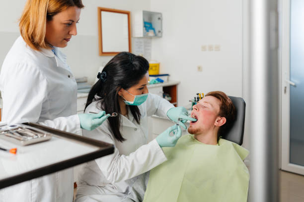 Best Pediatric Emergency Dentist in Bear Creek, FL